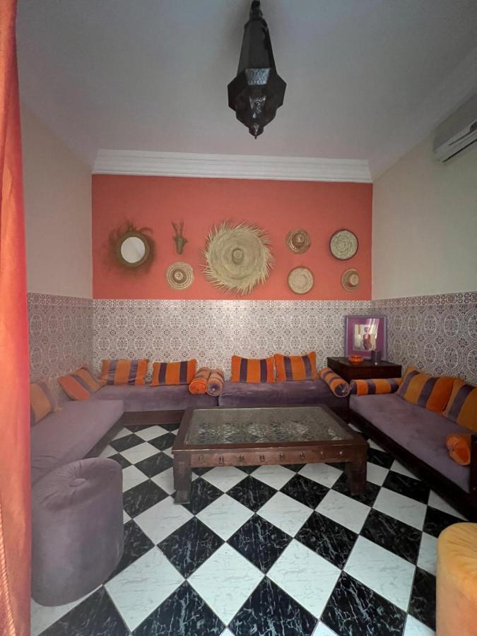 Jolie Maison/riad 6 pers dans un cadre familial Marrakesh Exterior foto