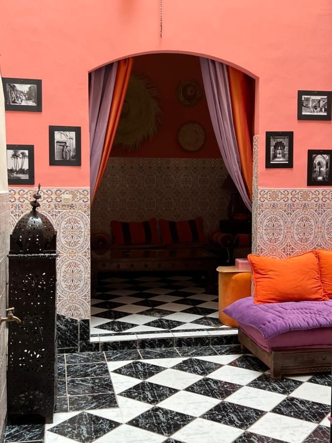 Jolie Maison/riad 6 pers dans un cadre familial Marrakesh Exterior foto